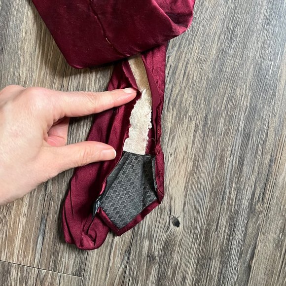 Bocara Burgundy Mens Tie 100% Silk - Picture 2 of 2